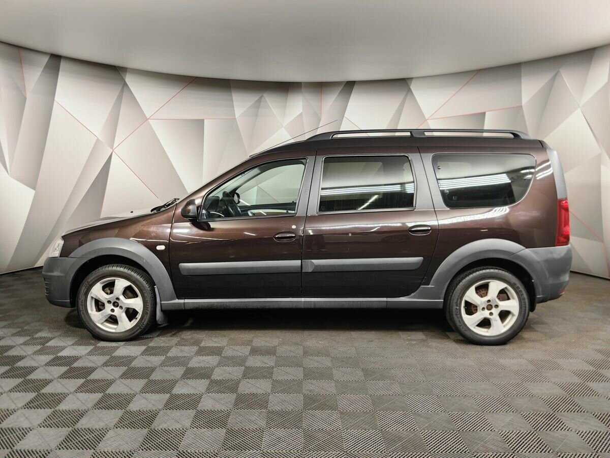 Лада (ВАЗ) Ларгус б/у, 2015, Механическая. Фото: #4