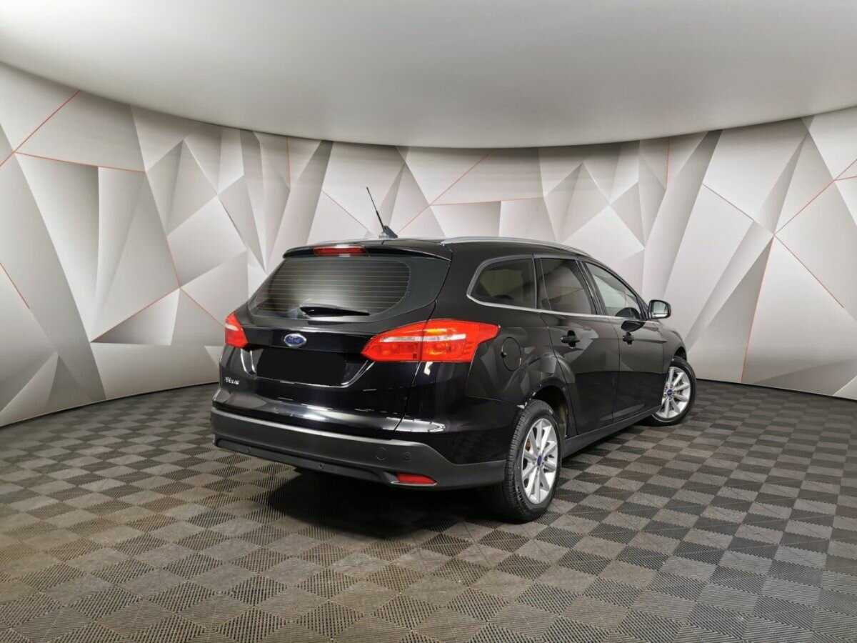 Форд Фокус б/у, 2018, Механическая. Фото: #1