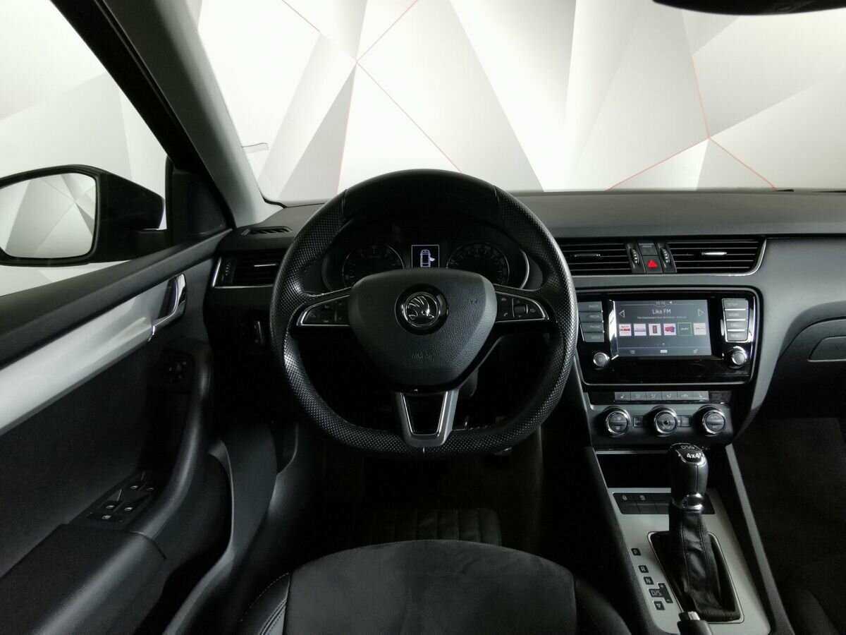 Шкода Октавия б/у, 2014, Роботизированная. Фото: #13