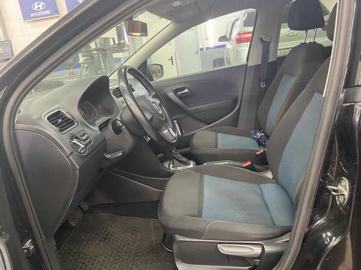 Фольксваген Поло б/у, 2013, Автоматическая. Фото: #7