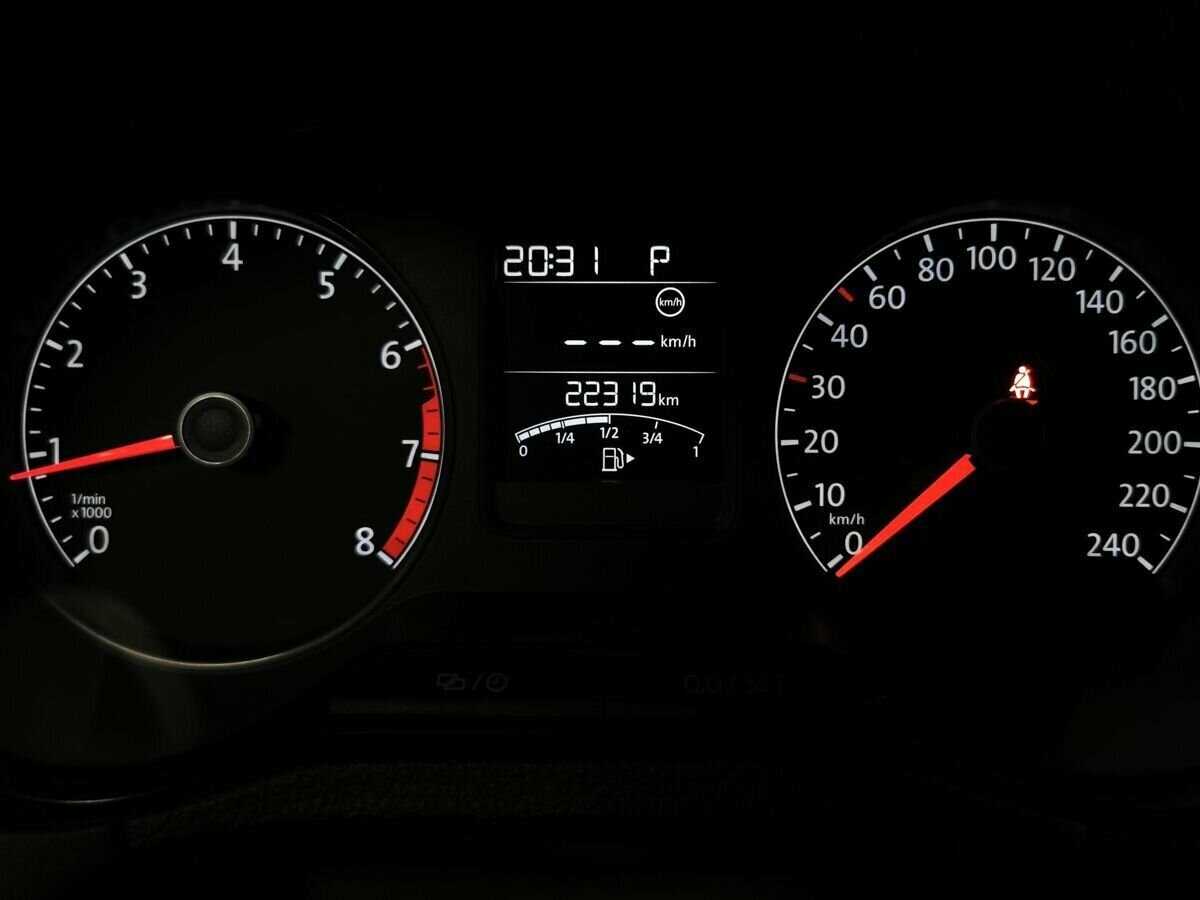 Фольксваген Поло б/у, 2016, Автоматическая. Фото: #15