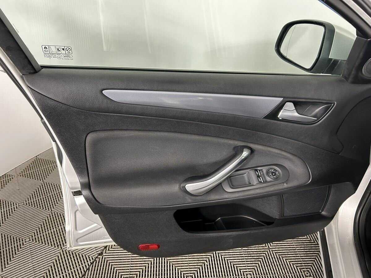 Форд Мондео б/у, 2012, Механическая. Фото: #7