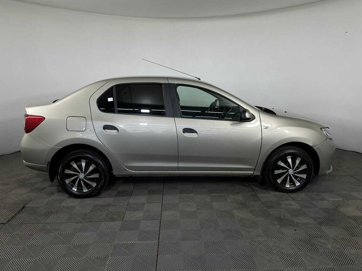 Рено Логан б/у, 2018, Механическая. Фото: #3