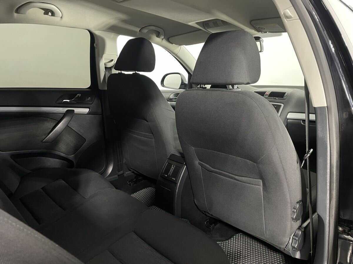 Шкода Октавия б/у, 2012, Механическая. Фото: #15