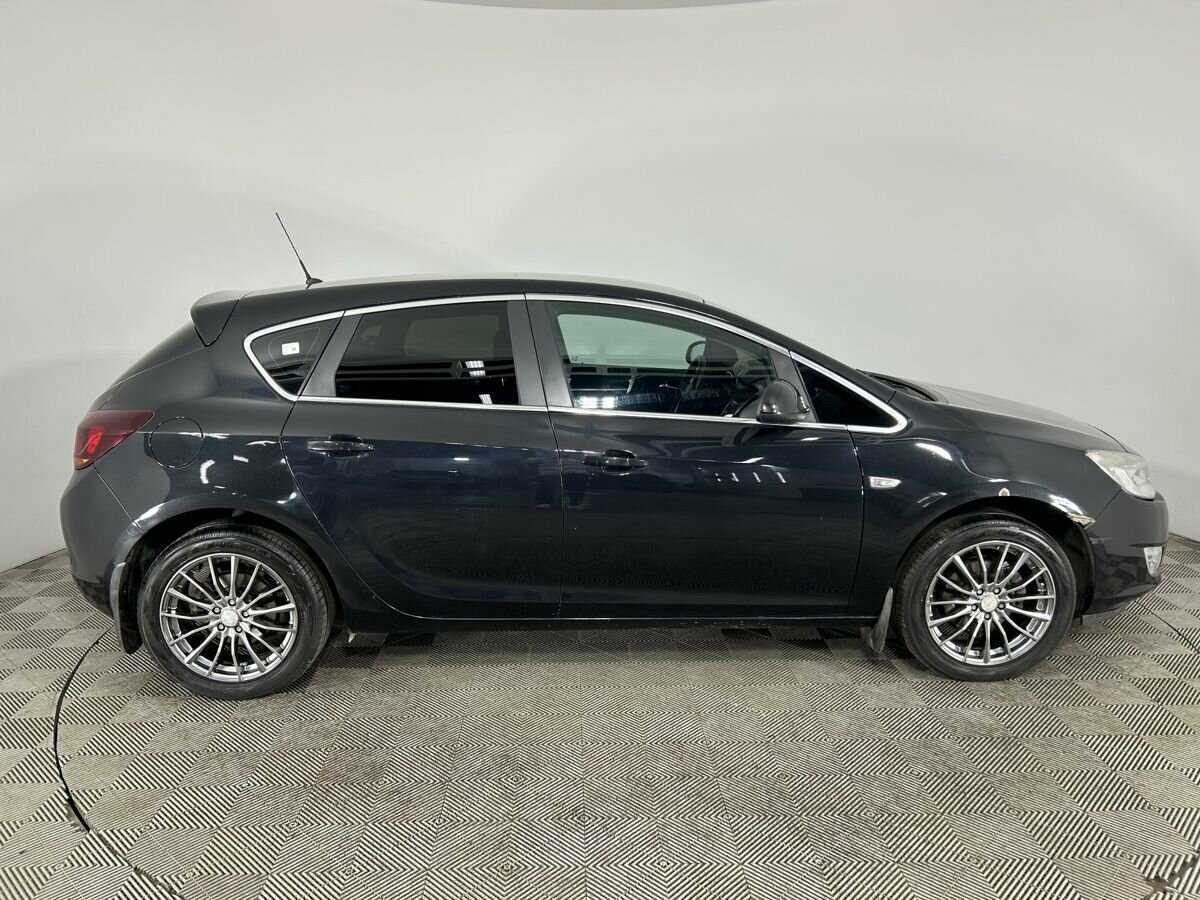 Опель Астра б/у, 2012, Автоматическая. Фото: #3