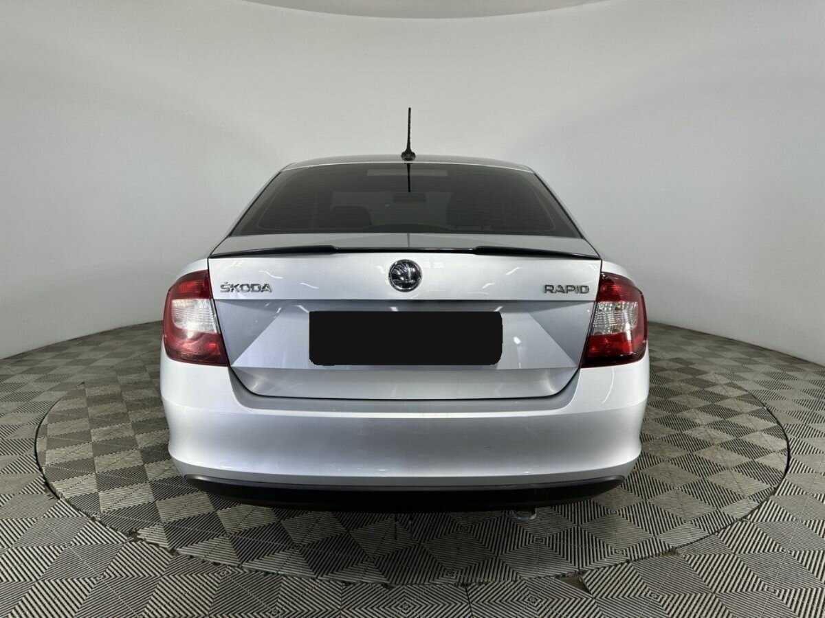 Шкода Рапид б/у, 2018, Автоматическая. Фото: #2