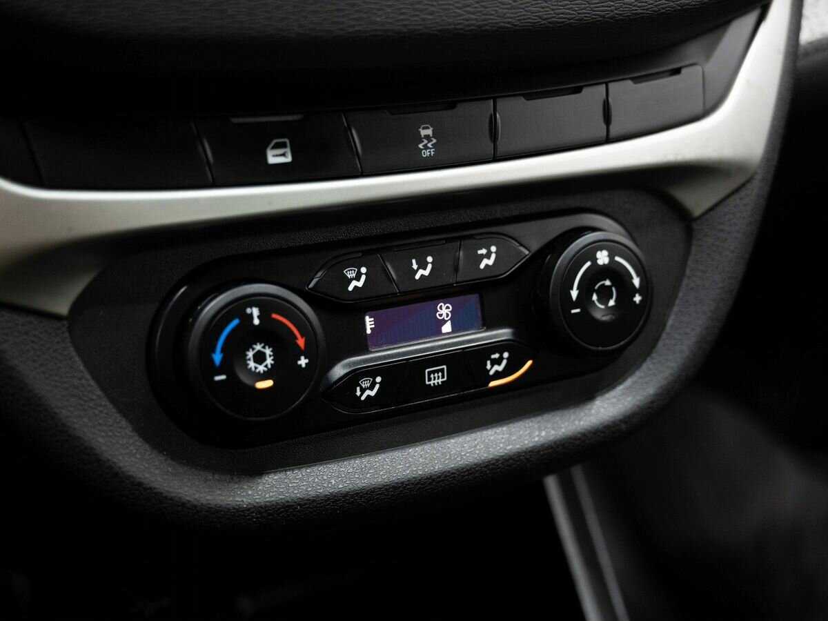 Лада (ВАЗ) Веста б/у, 2020, Механическая. Фото: #19