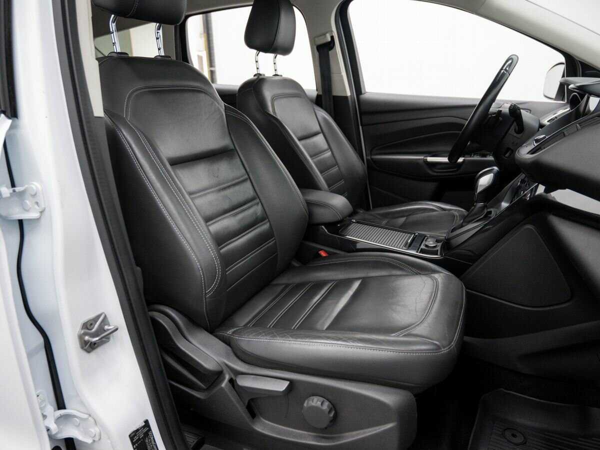 Форд Куга б/у, 2016, Автоматическая. Фото: #7