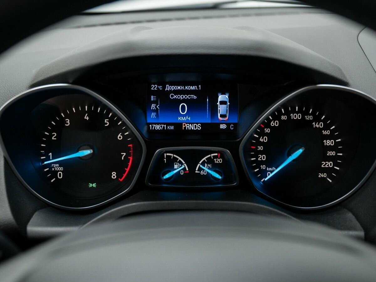 Форд Куга б/у, 2016, Автоматическая. Фото: #21