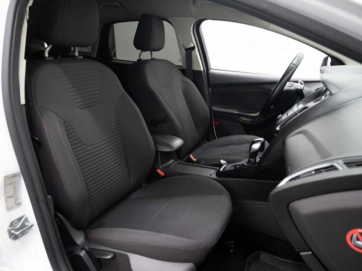 Форд Фокус б/у, 2016, Автоматическая. Фото: #11