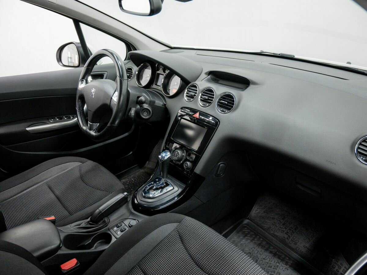 Пежо 408 б/у, 2017, Автоматическая. Фото: #6