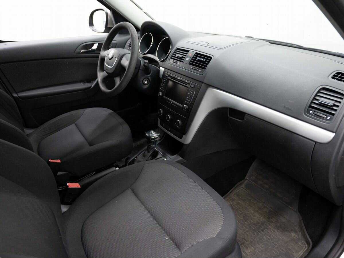 Шкода Йети б/у, 2012, Роботизированная. Фото: #10