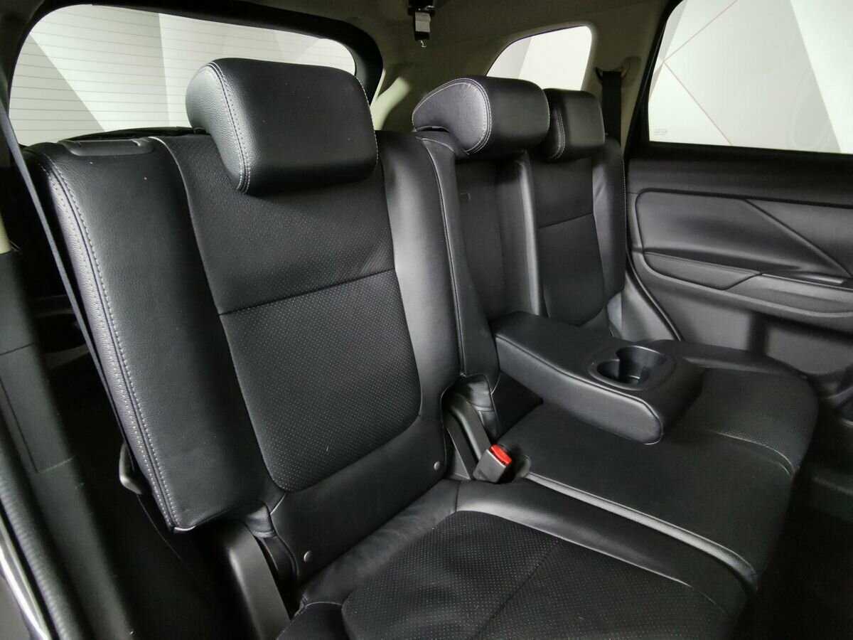 Митсубиши Оутлэндер б/у, 2016, Вариатор. Фото: #12