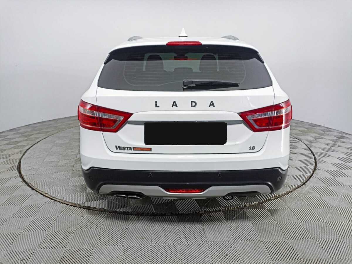 Лада (ВАЗ) Веста б/у, 2017, Механическая. Фото: #5