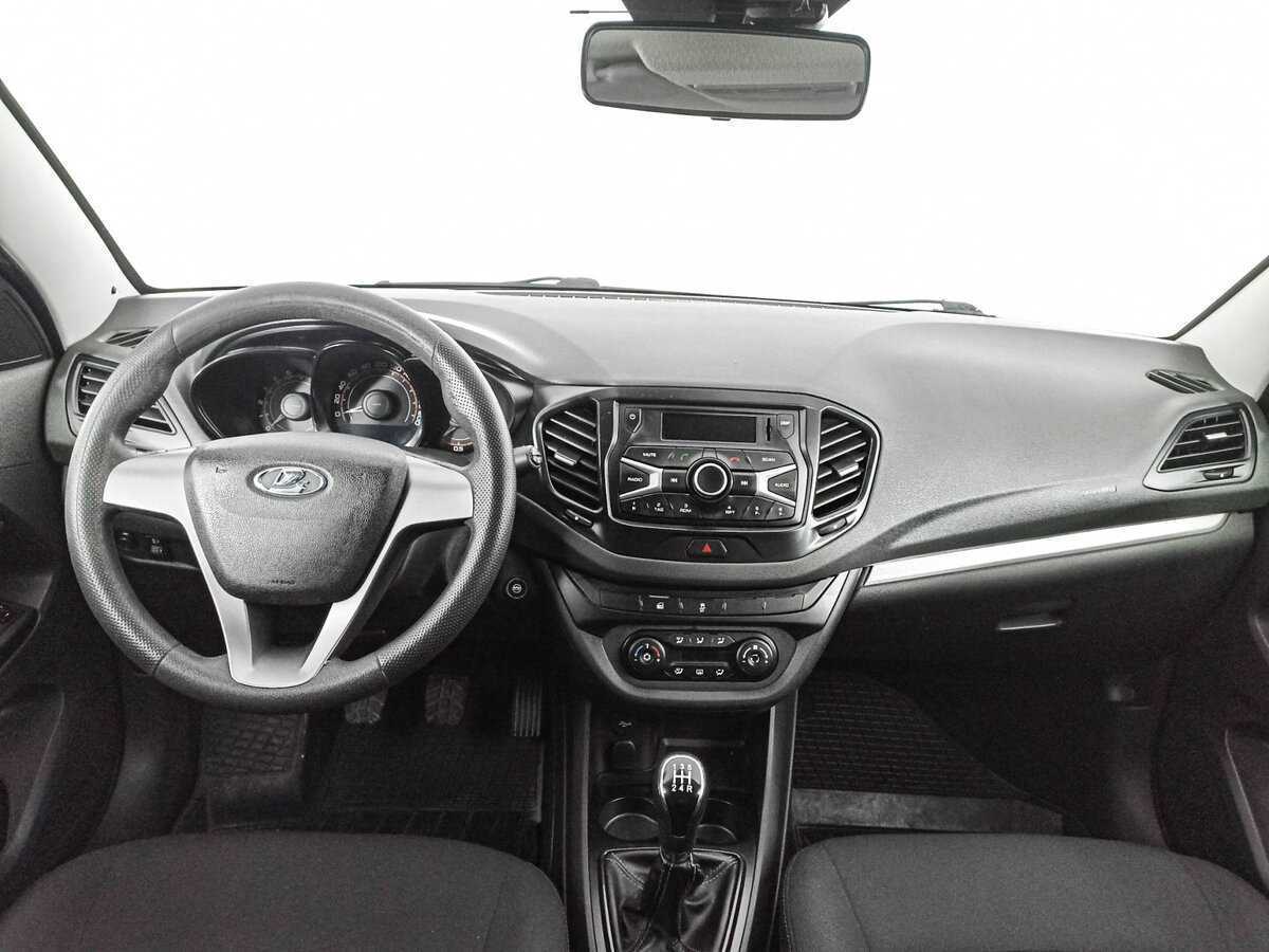 Лада (ВАЗ) Веста б/у, 2017, Механическая. Фото: #11