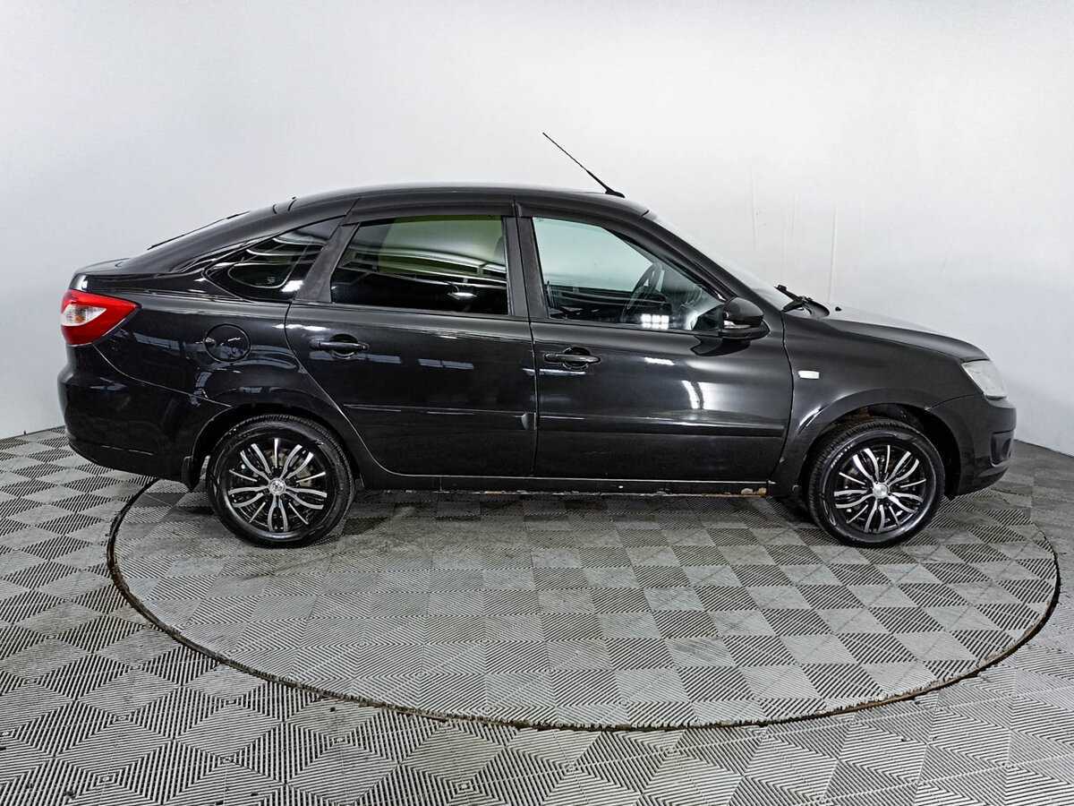 Лада (ВАЗ) Гранта б/у, 2015, Механическая. Фото: #3