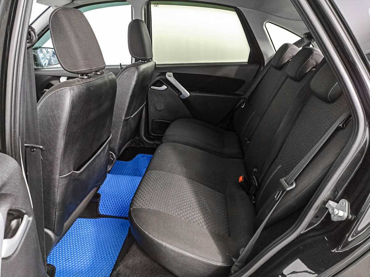 Лада (ВАЗ) Гранта б/у, 2015, Механическая. Фото: #9