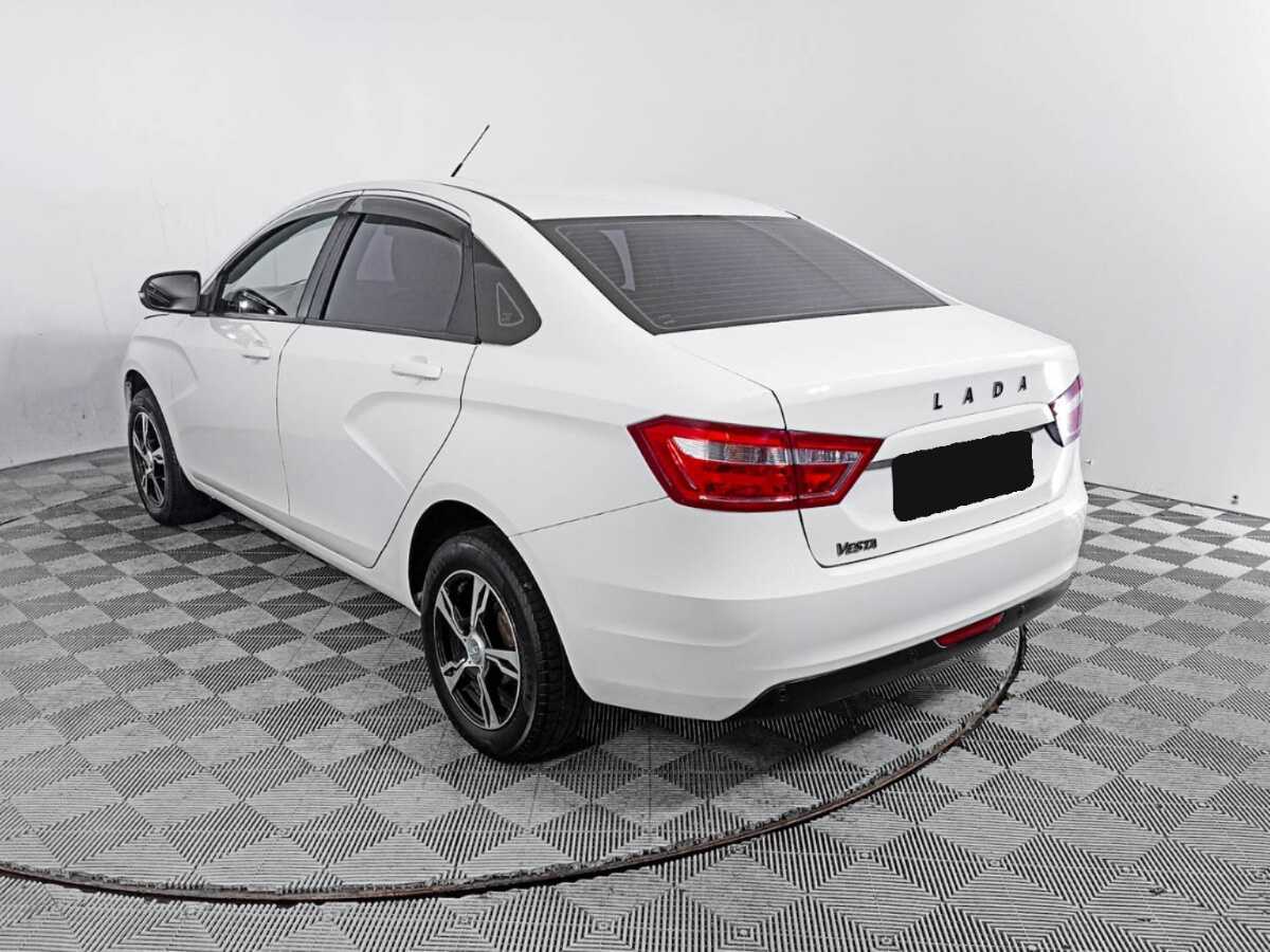 Лада (ВАЗ) Веста б/у, 2017, Механическая. Фото: #6