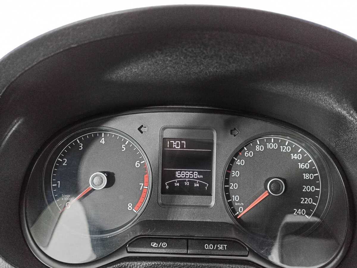 Фольксваген Поло б/у, 2017, Механическая. Фото: #10