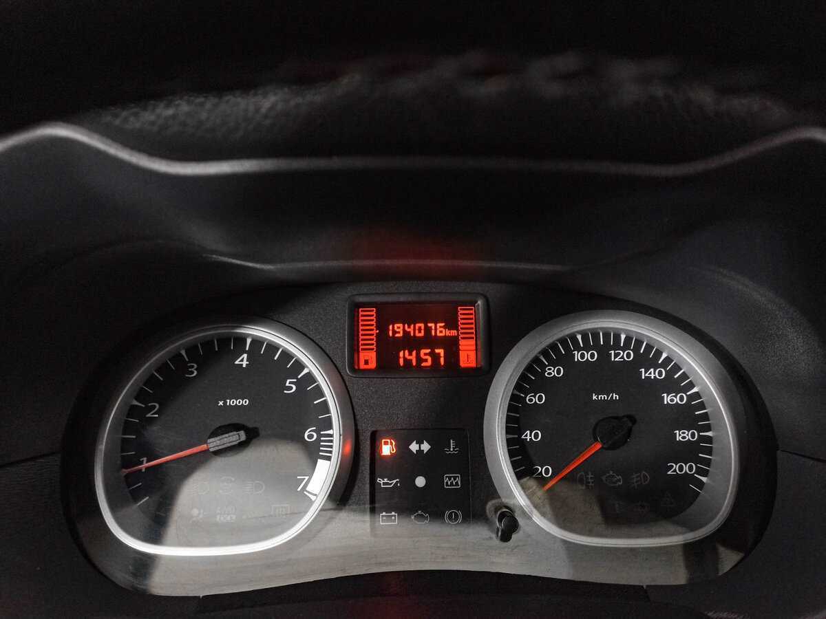 Рено Дастер б/у, 2012, Механическая. Фото: #10