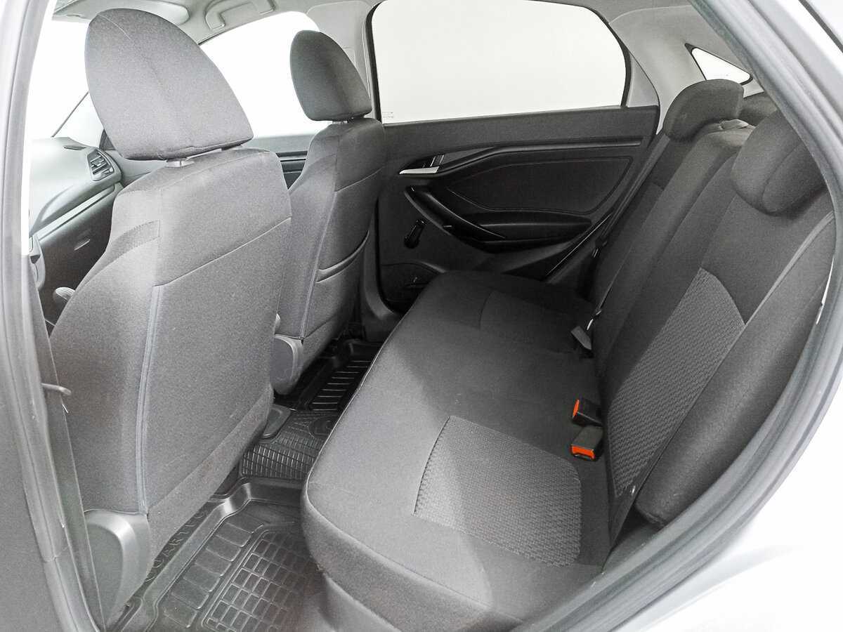 Лада (ВАЗ) Веста б/у, 2018, Механическая. Фото: #9