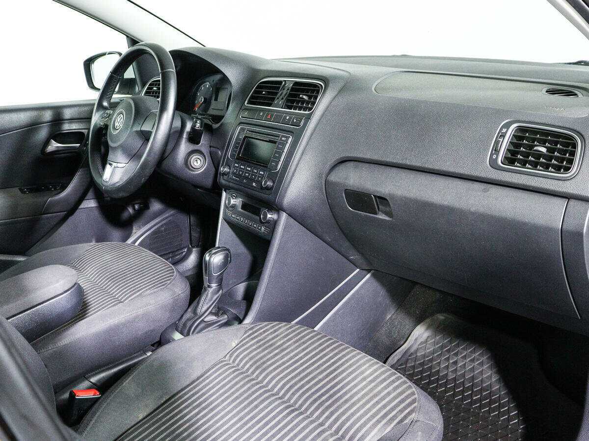 Фольксваген Поло б/у, 2014, Автоматическая. Фото: #8