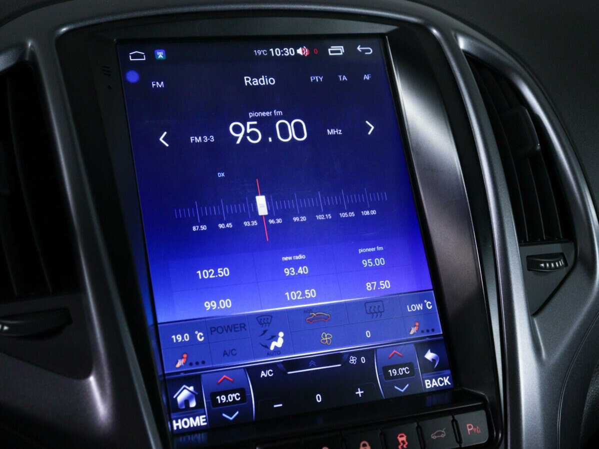 Опель Астра б/у, 2014, Автоматическая. Фото: #18