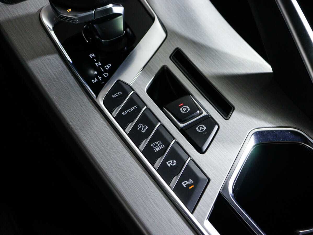 Джили Кулрэй б/у, 2022, Роботизированная. Фото: #17