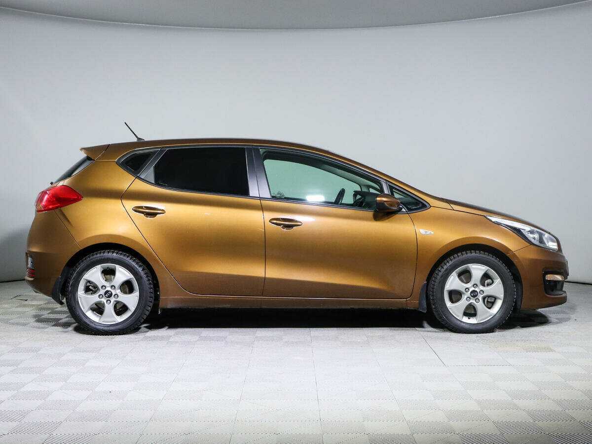 Киа Сид б/у, 2015, Автоматическая. Фото: #3