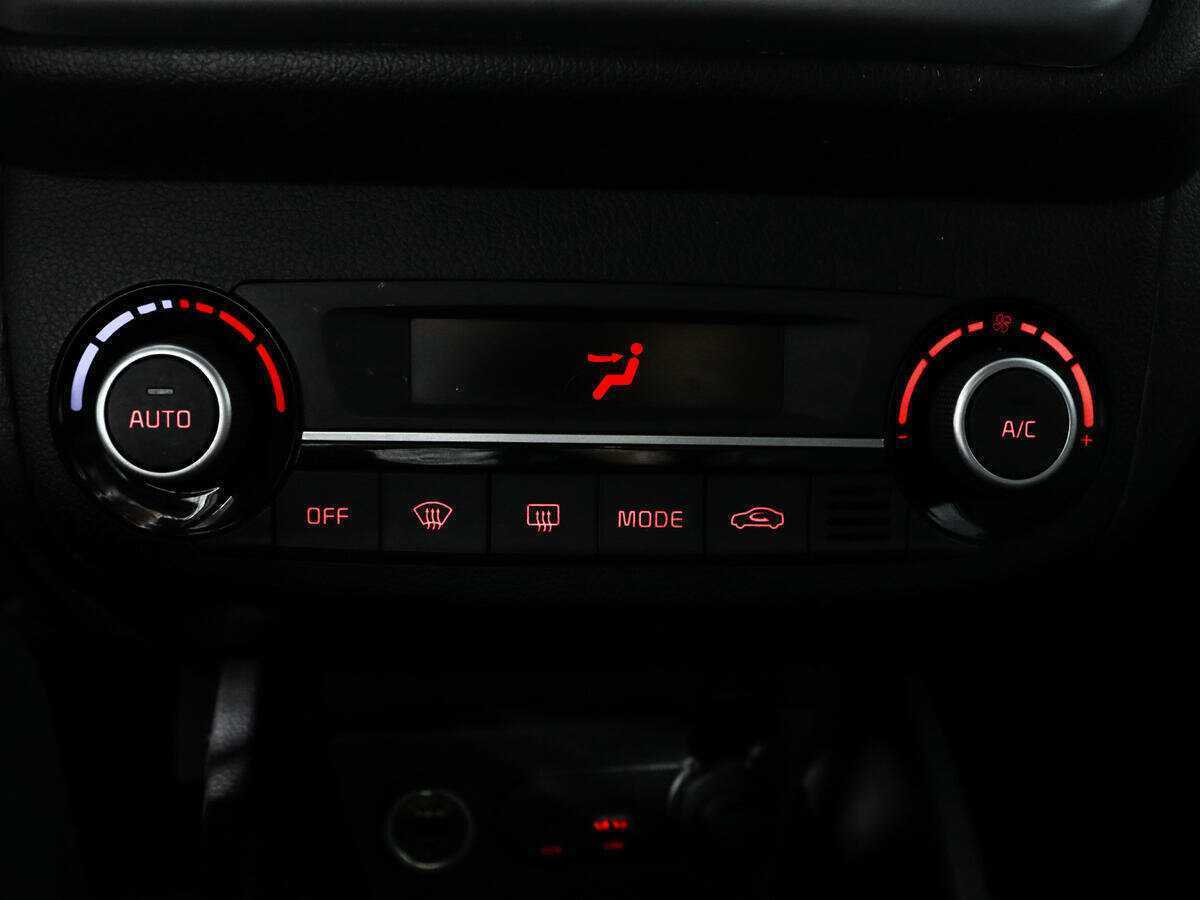 Киа Рио б/у, 2016, Автоматическая. Фото: #14