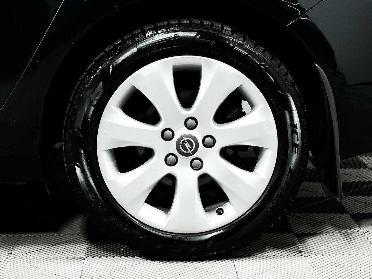 Опель Астра б/у, 2013, Автоматическая. Фото: #13