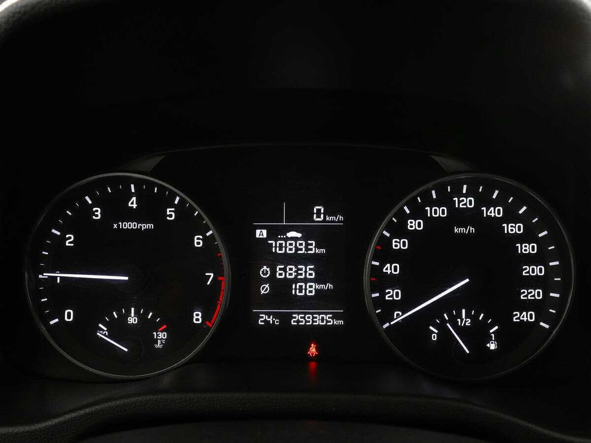 Хендай Елантра б/у, 2018, Механическая. Фото: #5