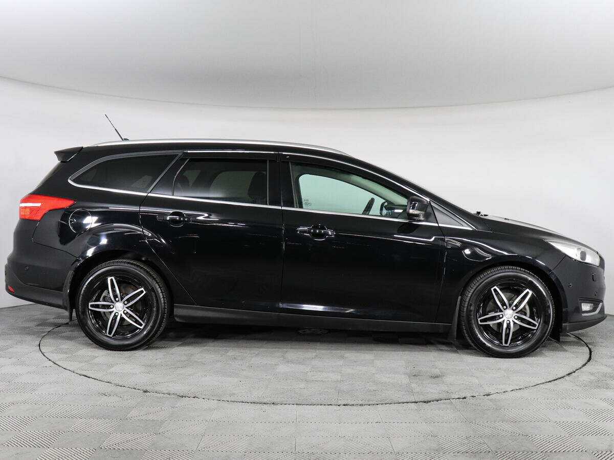 Форд Фокус б/у, 2017, Автоматическая. Фото: #3