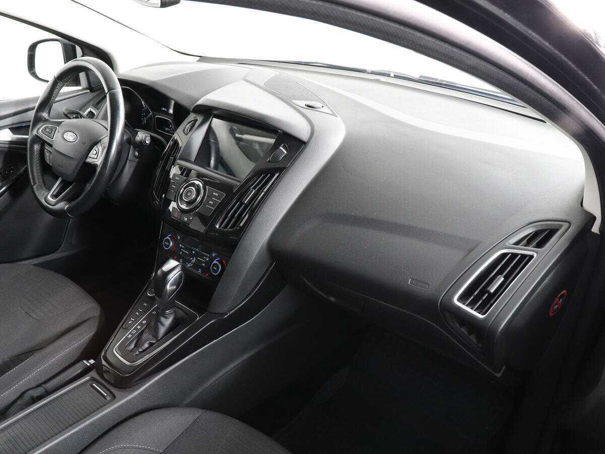 Форд Фокус б/у, 2017, Автоматическая. Фото: #9