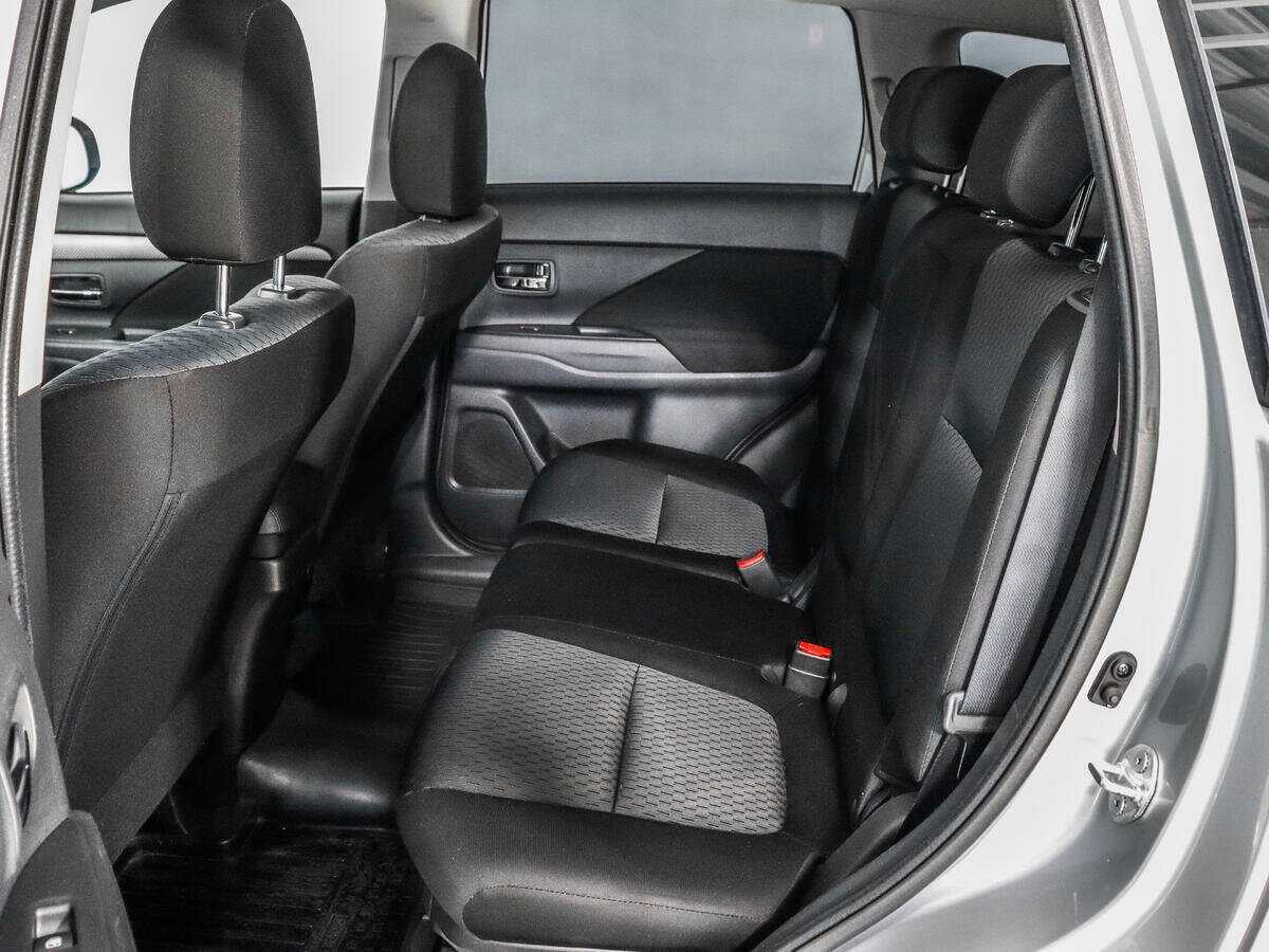 Митсубиши Оутлэндер б/у, 2015, Вариатор. Фото: #9