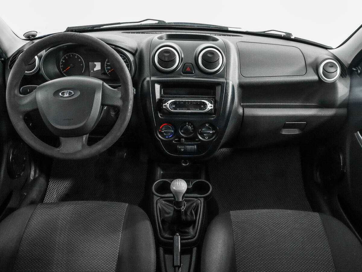 Лада (ВАЗ) Гранта б/у, 2015, Механическая. Фото: #11