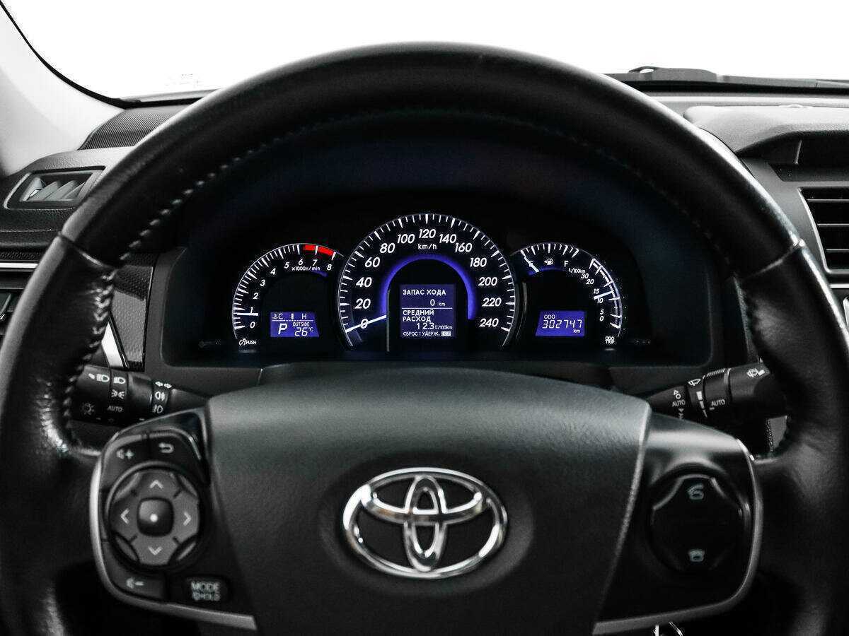 Тойота Камри б/у, 2014, Автоматическая. Фото: #16