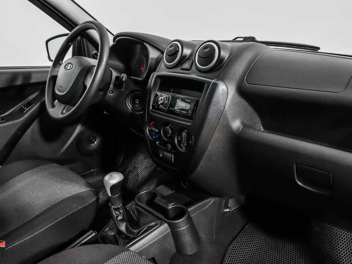 Лада (ВАЗ) Гранта б/у, 2015, Механическая. Фото: #10