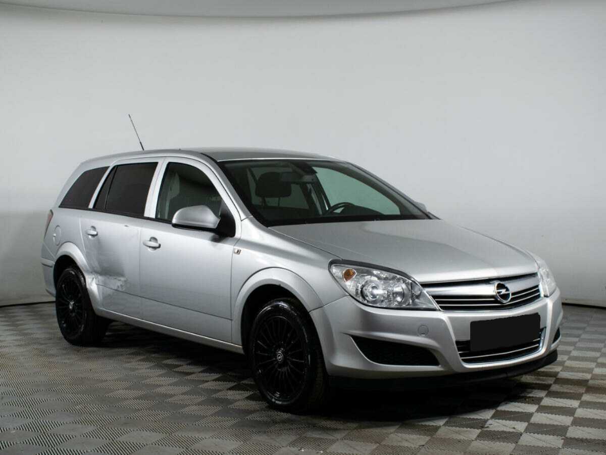 Опель Астра б/у, 2014, Автоматическая. Фото: #2