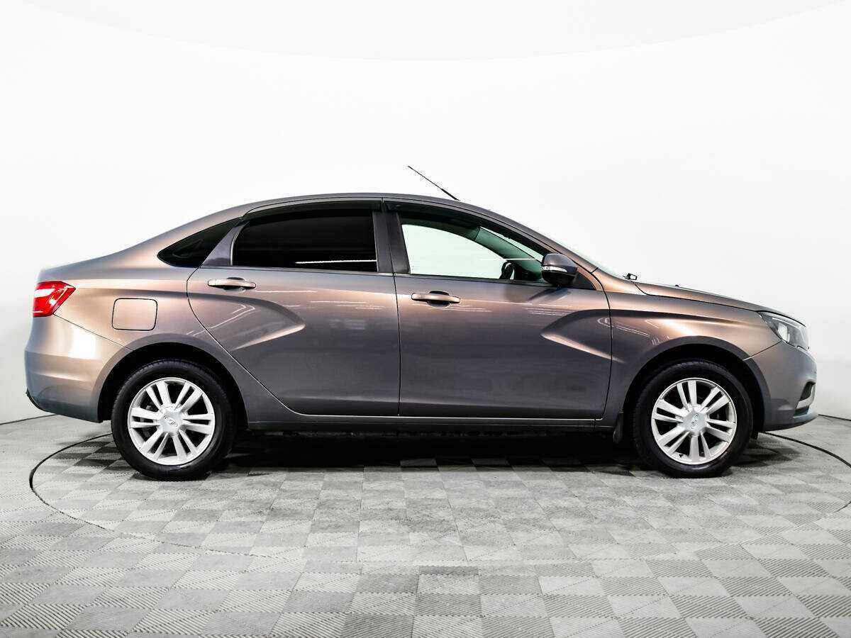 Лада (ВАЗ) Веста б/у, 2019, Механическая. Фото: #3