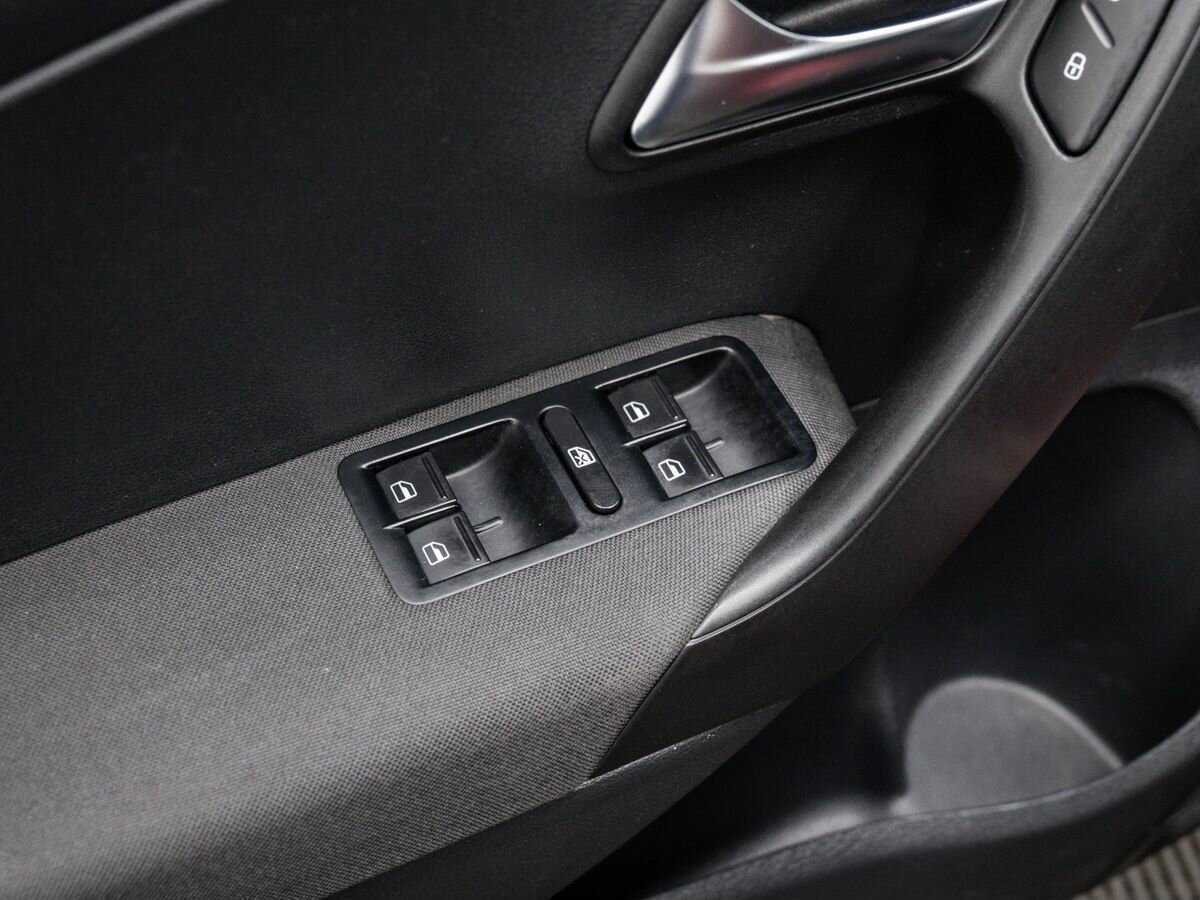 Фольксваген Поло б/у, 2017, Автоматическая. Фото: #12