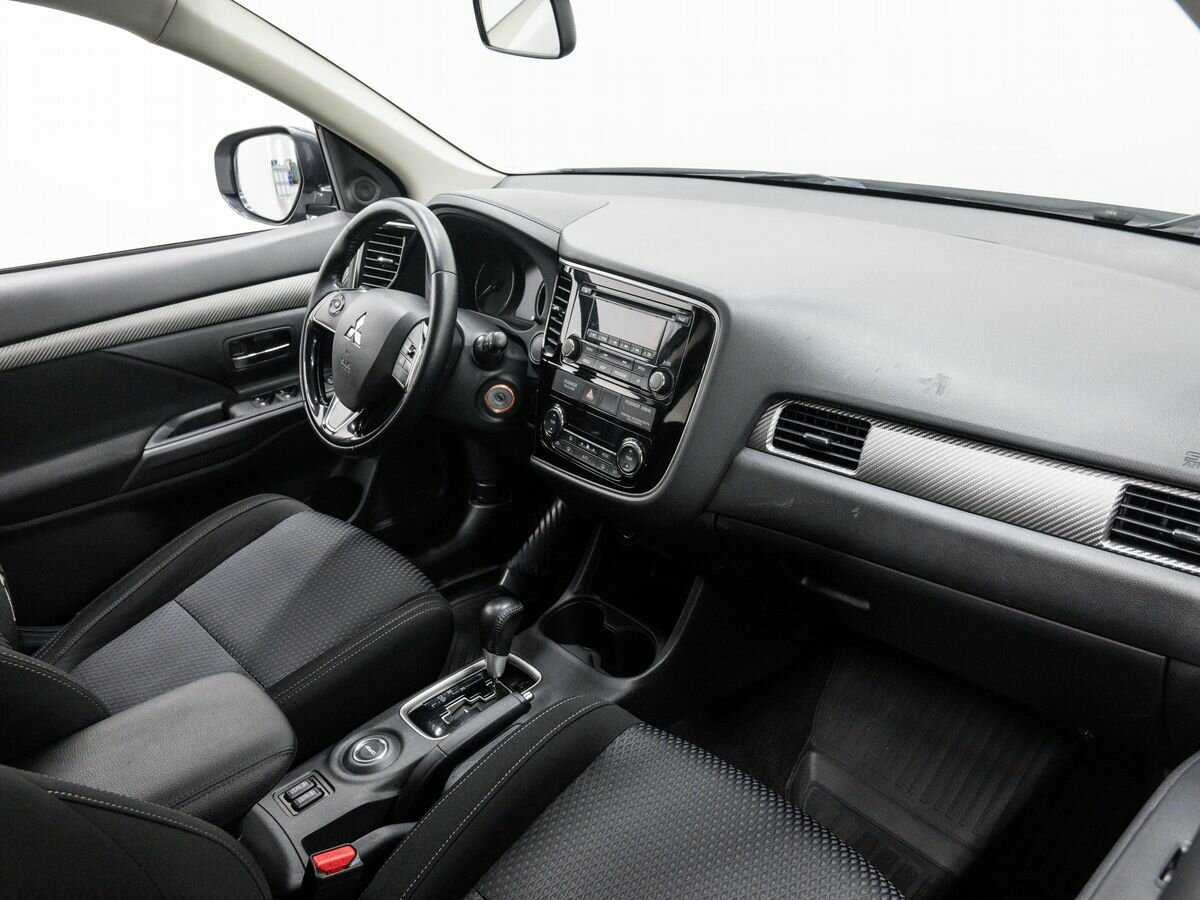 Митсубиши Оутлэндер б/у, 2016, Вариатор. Фото: #8