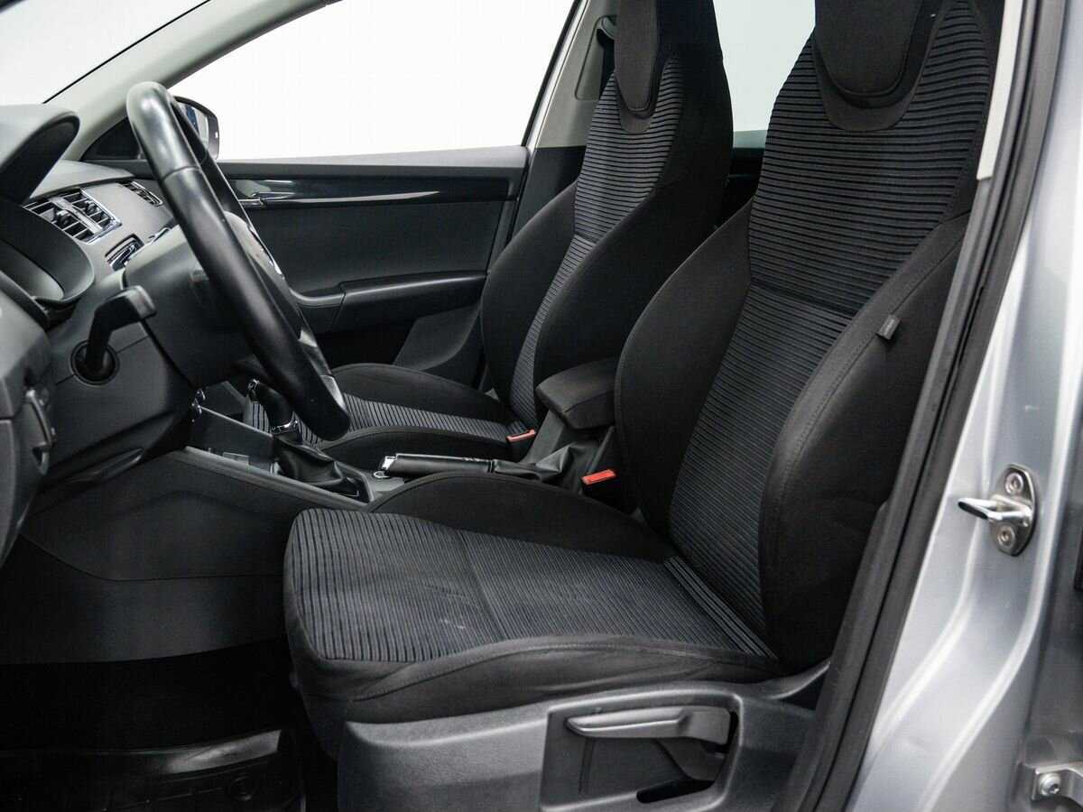 Шкода Октавия б/у, 2015, Роботизированная. Фото: #10