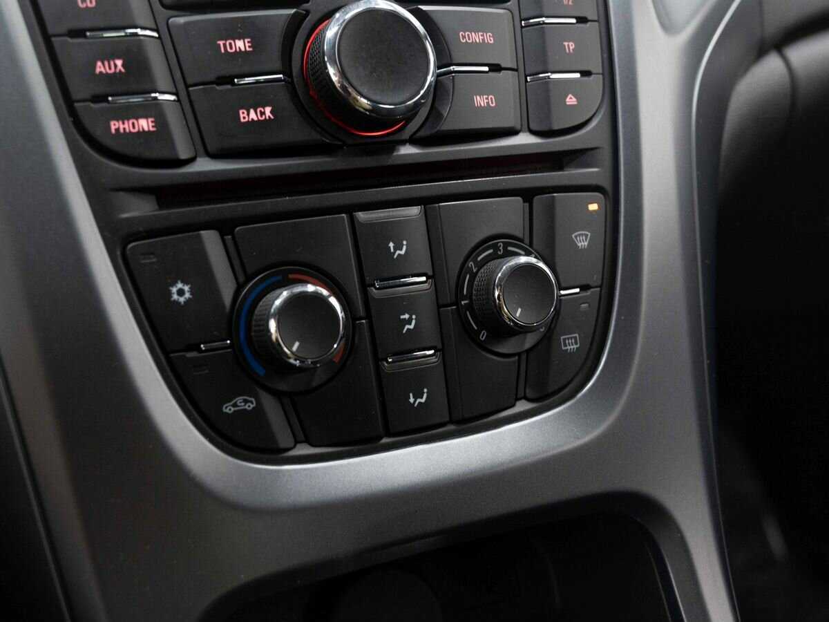 Опель Астра б/у, 2012, Механическая. Фото: #18