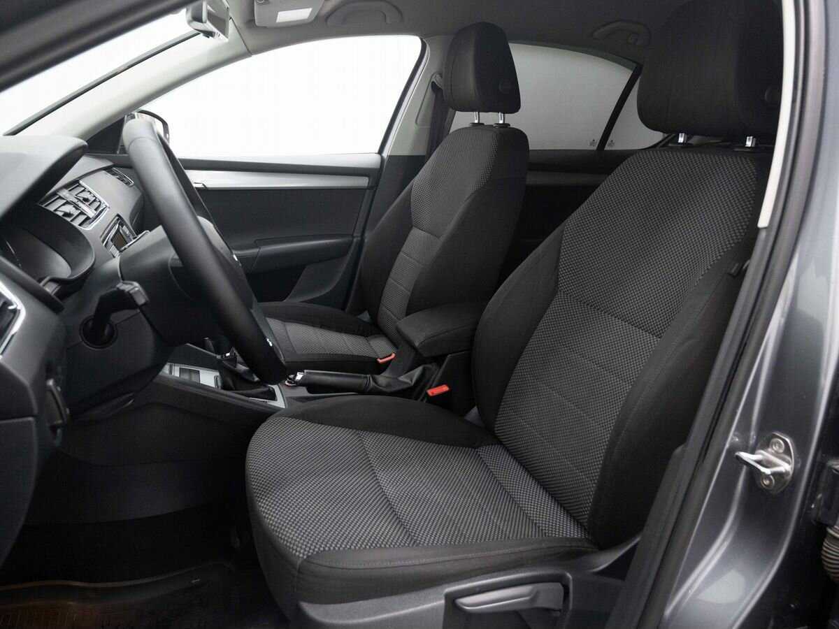 Шкода Октавия б/у, 2013, Роботизированная. Фото: #9