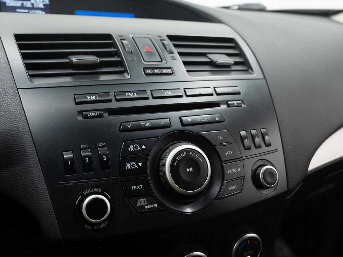 Мазда 3 б/у, 2012, Механическая. Фото: #20