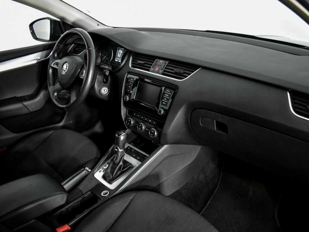 Шкода Октавия б/у, 2014, Роботизированная. Фото: #8