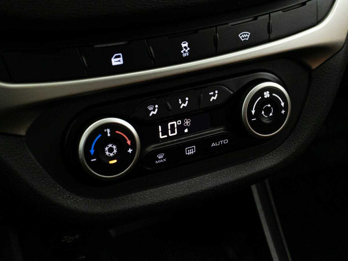 Лада (ВАЗ) Веста б/у, 2019, Механическая. Фото: #13