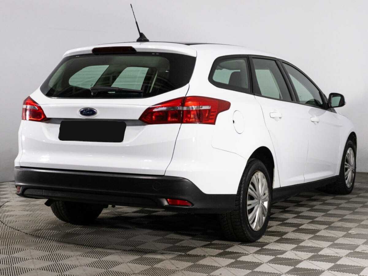 Форд Фокус б/у, 2017, Механическая. Фото: #4