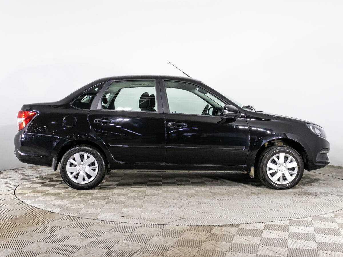 Лада (ВАЗ) Гранта б/у, 2022, Механическая. Фото: #3